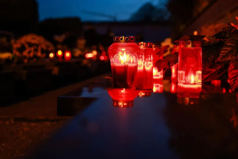 Dirljivi prizori s groblja diljem Hrvatske i tisuće plamenova za one koji žive u srcima