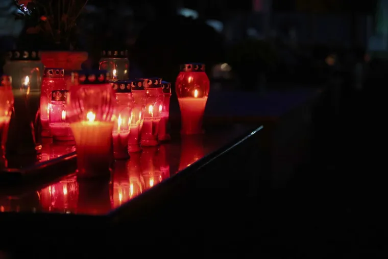 Dirljivi prizori s groblja diljem Hrvatske i tisuće plamenova za one koji žive u srcima