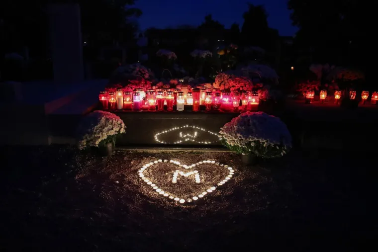 Dirljivi prizori s groblja diljem Hrvatske i tisuće plamenova za one koji žive u srcima