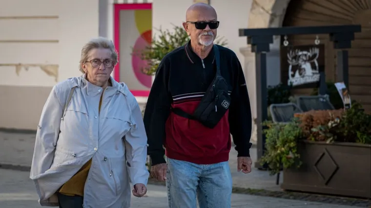 Svi su gledali u nju: Dama u narančastom zasjala na čakovečkoj &scaron;pici