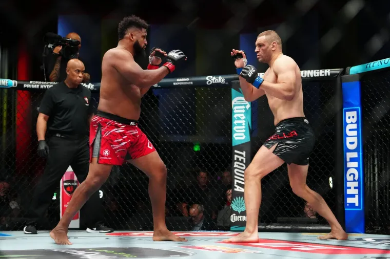 Ovo još nije viđeno: Borilački svijet bruji o tome što se dogodilo u Delijinom UFC meču