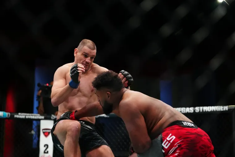 Ovo još nije viđeno: Borilački svijet bruji o tome što se dogodilo u Delijinom UFC meču