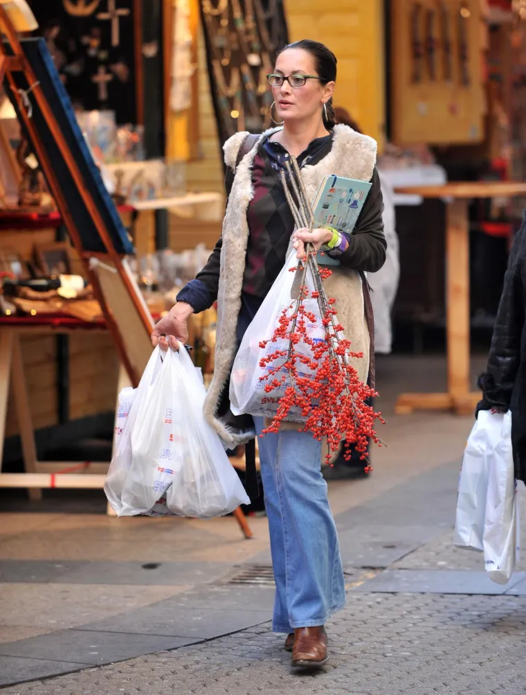 Od djevojke Zvonimira Bobana do ikone stila: Pogledajte kako se kroz godine mijenjala Leonarda