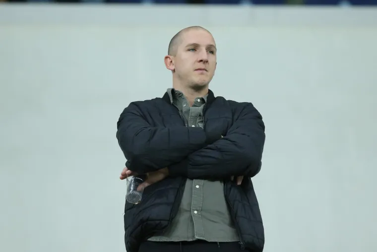 Sopićev show u Osijeku: Kohorta s porukom za pamćenje, pažnju ukrale dvije zanosne dame