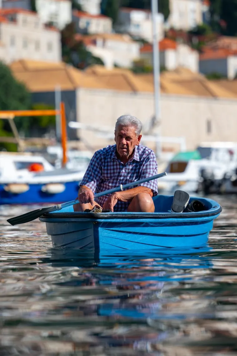 Svoju ljubav okrunili brakom u Dubrovniku: S ovih golupčića mnogi nisu skidali pogled