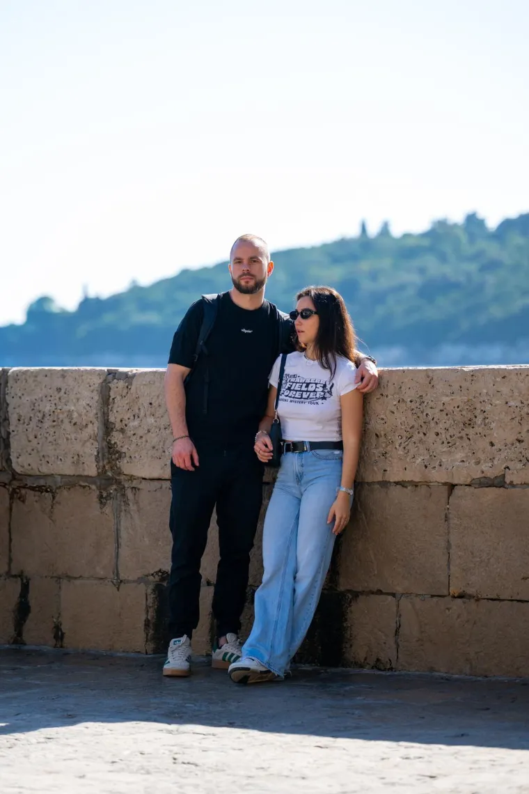 Svoju ljubav okrunili brakom u Dubrovniku: S ovih golupčića mnogi nisu skidali pogled