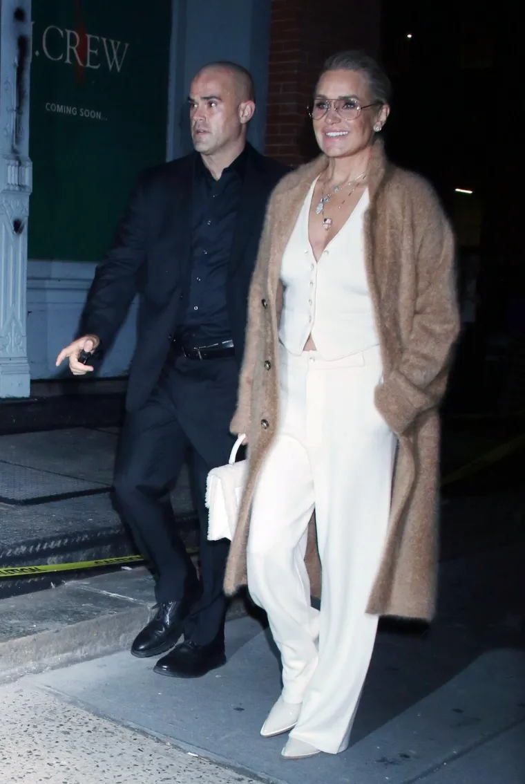 Zarađuje milijune, obožava estetske zahvate, a zovu je 'majkom iz pakla': Ovo je Yolanda Hadid