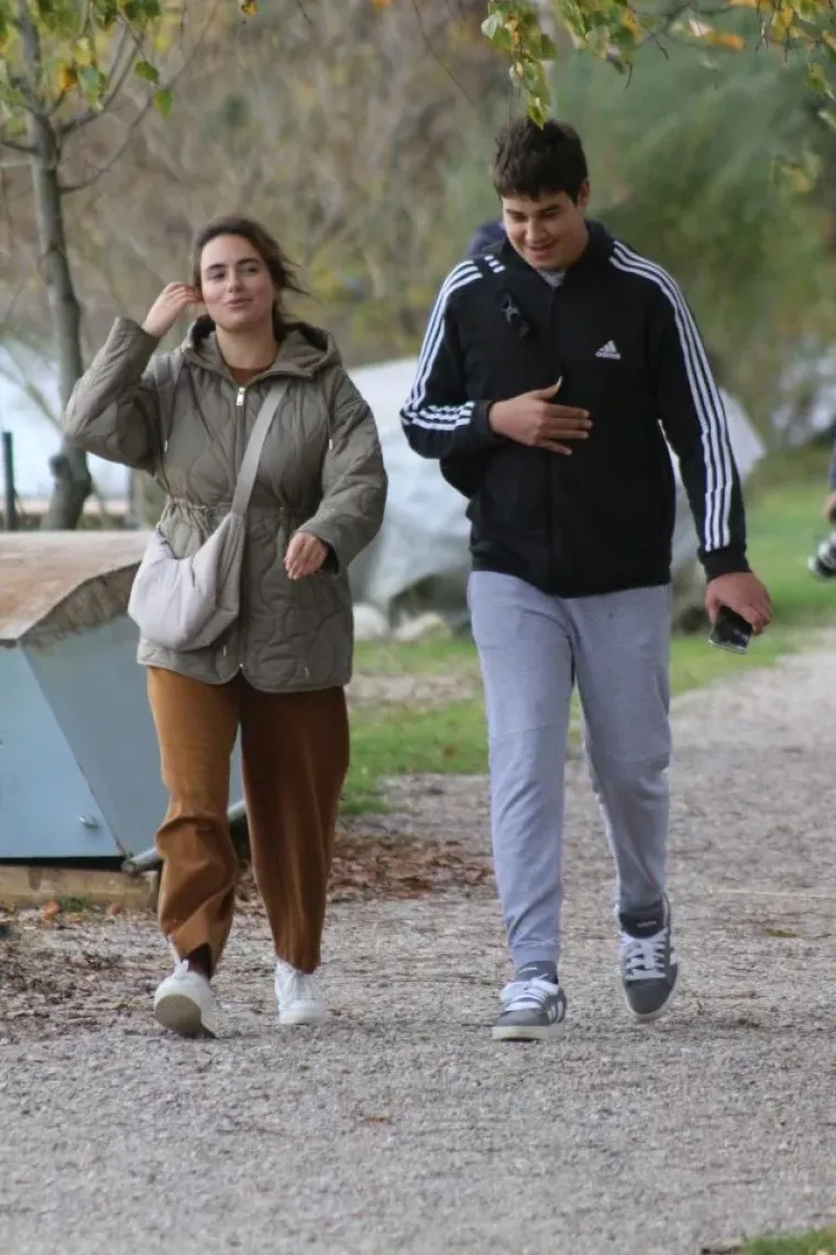 Iako u ležernim kombinacijama, svi su se okretali za njima: Zgodne dame osvojile šetače u Prelogu