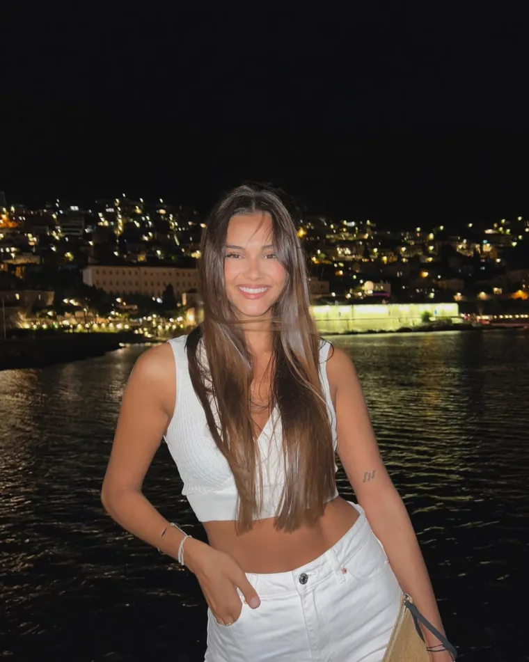 Je li Laura jedna od naših najljepših misica? Mnogi joj predviđaju pobjedu, a evo i zašto