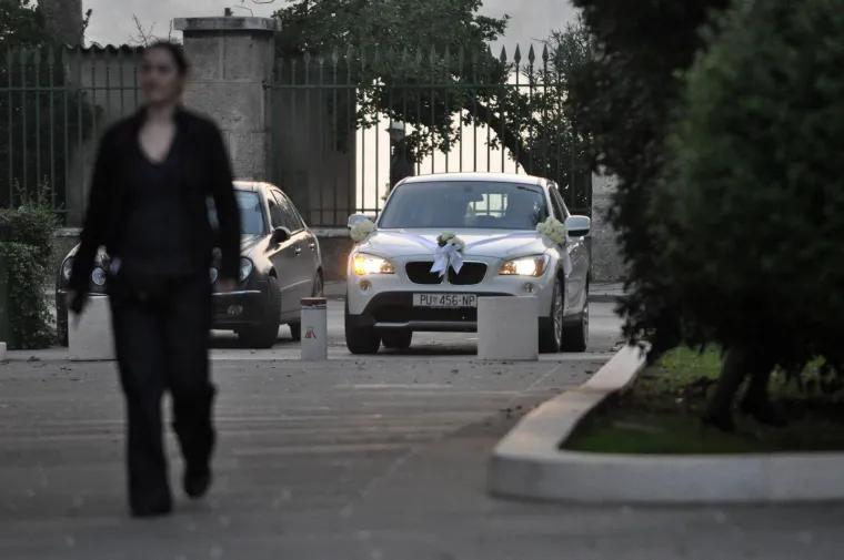 Biv&scaron;i IT par: Ovako je izgledalo glamurozno vjenčanje Ivane Paris i Dina Bubičića prije 15 godina