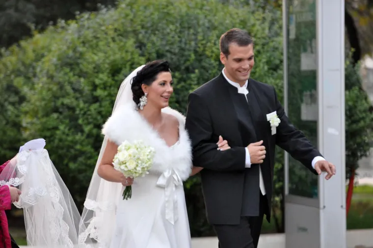 Bivši IT par: Ovako je izgledalo glamurozno vjenčanje Ivane Paris i Dina Bubičića prije 15 godina