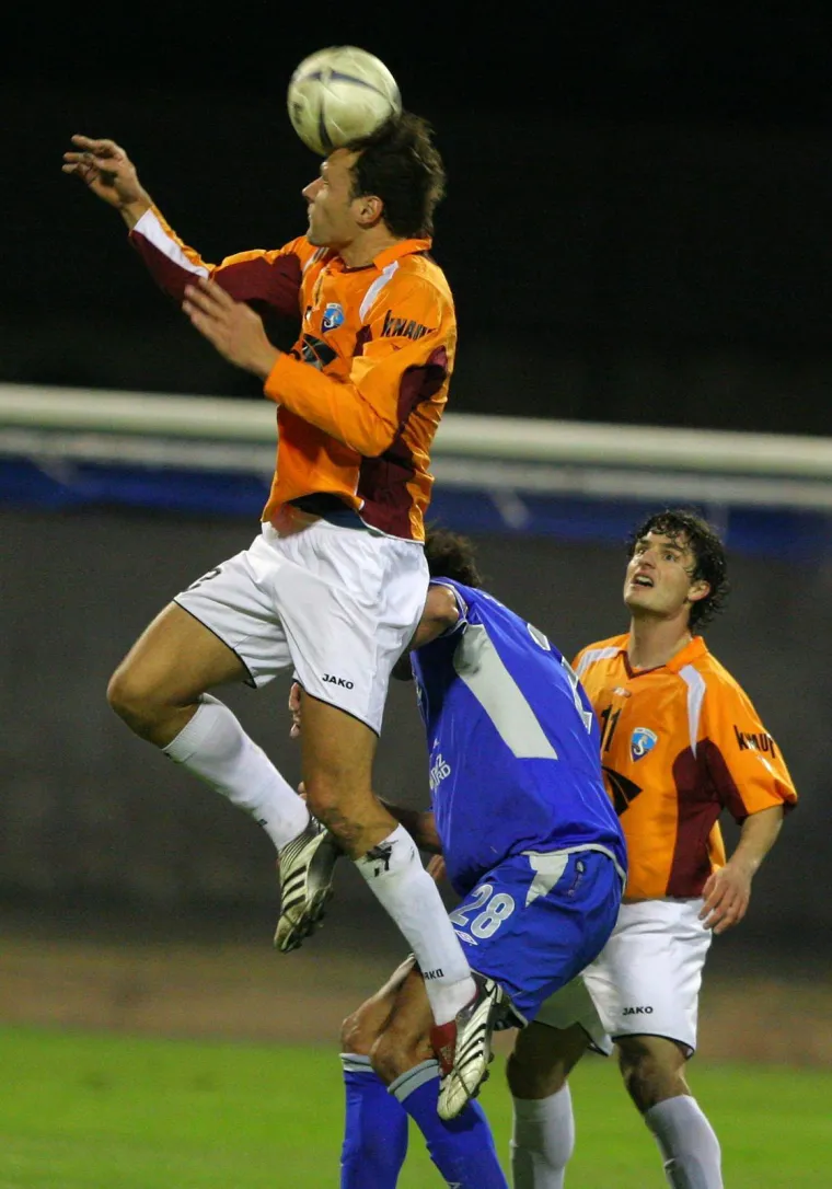 Dinamo prije 19 godina doživio veliki &scaron;ok. Izgleda li vam kultni nogometa&scaron; kao Josh Hartnett?