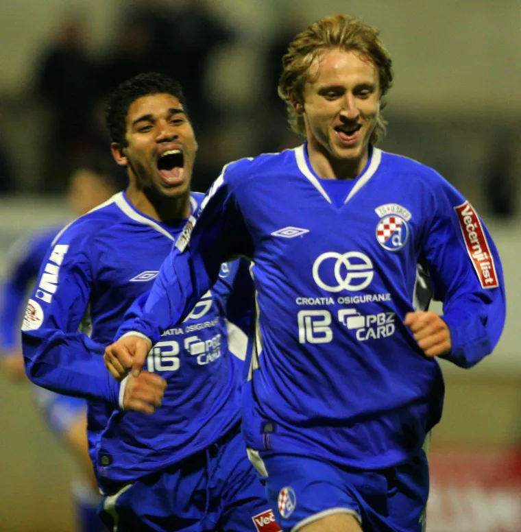 Dinamo prije 19 godina doživio veliki &scaron;ok. Izgleda li vam kultni nogometa&scaron; kao Josh Hartnett?