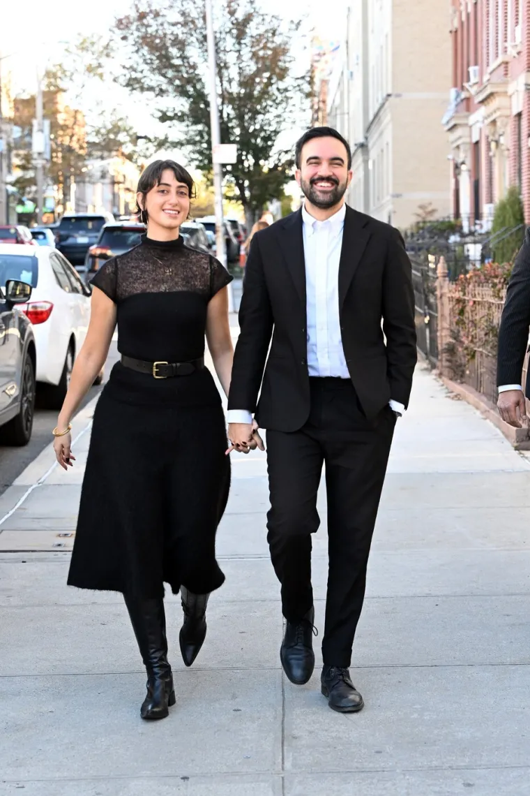 Svi gledaju u nju, a ona se skriva: Prvu damu New Yorka zovu modernom princezom Dianom