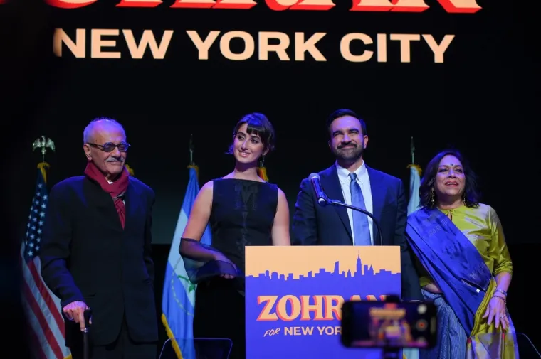 Svi gledaju u nju, a ona se skriva: Prvu damu New Yorka zovu modernom princezom Dianom