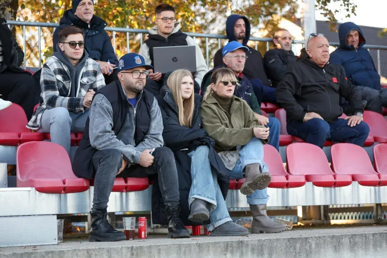 Grill majstor i najjači kotleti uz lokalne Boyse: Pogledajte show za najveću senzaciju u povijesti