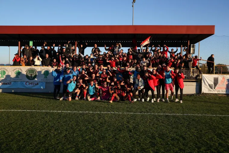 Grill majstor i najjači kotleti uz lokalne Boyse: Pogledajte show za najveću senzaciju u povijesti