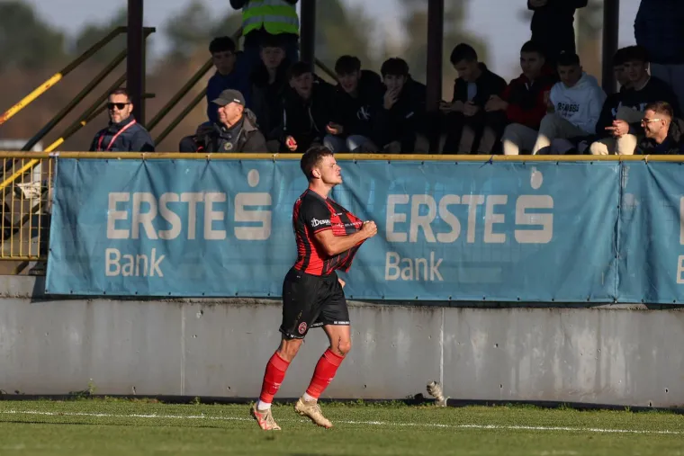 Grill majstor i najjači kotleti uz lokalne Boyse: Pogledajte show za najveću senzaciju u povijesti