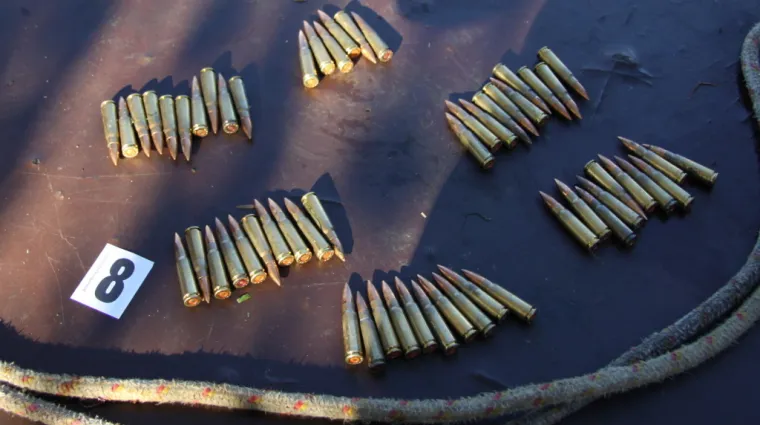 Kao da se spremaju za rat! Policija upala u romsko naselje kod Novog Mesta: Dočekao ih cijeli arsenal