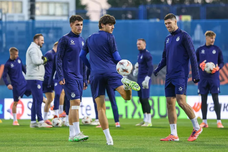 &Scaron;panjolci s neba pali na Maksimir: Pogledajte &scaron;to su radili u Zagrebu uoči sraza s Modrima