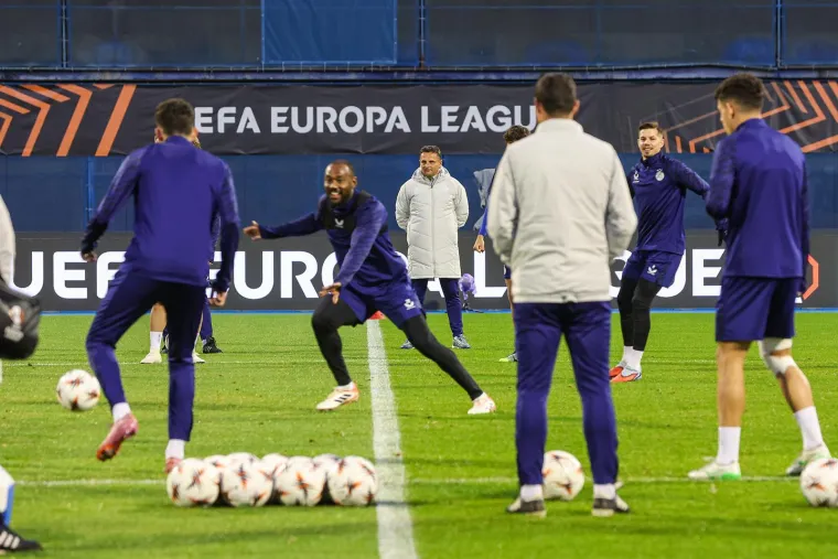 &Scaron;panjolci s neba pali na Maksimir: Pogledajte &scaron;to su radili u Zagrebu uoči sraza s Modrima