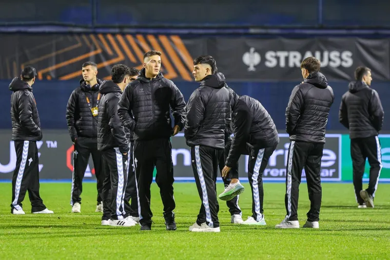 &Scaron;panjolci s neba pali na Maksimir: Pogledajte &scaron;to su radili u Zagrebu uoči sraza s Modrima