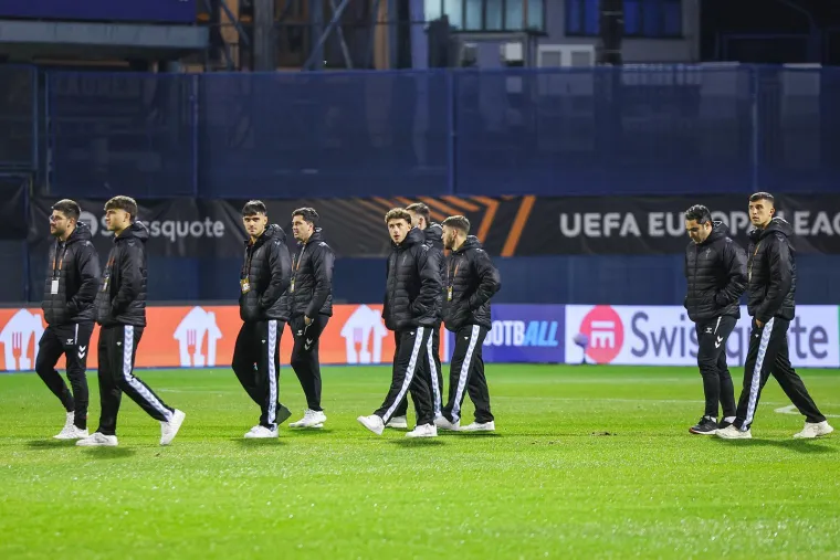 &Scaron;panjolci s neba pali na Maksimir: Pogledajte &scaron;to su radili u Zagrebu uoči sraza s Modrima