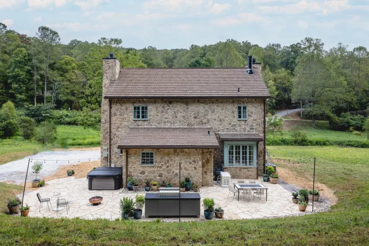 Bajkovita kuća iz popularnog božićnog klasika postala je stvarnost: Cijena noćenja je opaka