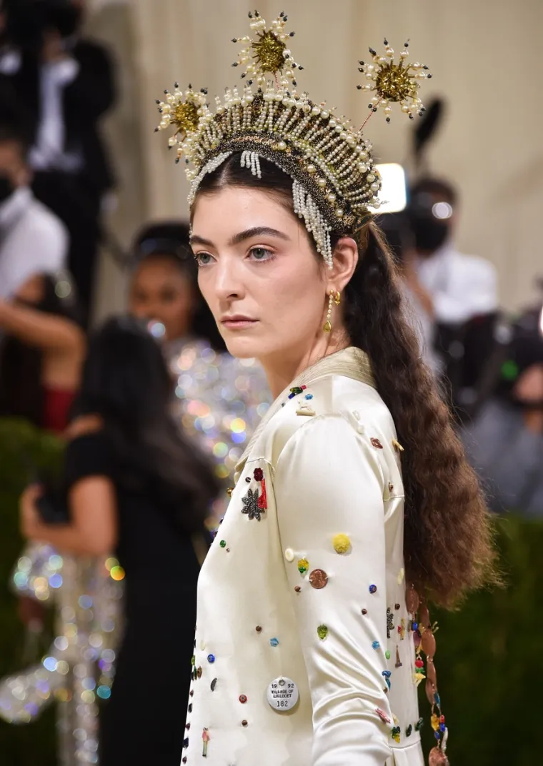 Lorde maloljetna upecala starijeg frajera, a danas ne zna je li muško ili žensko