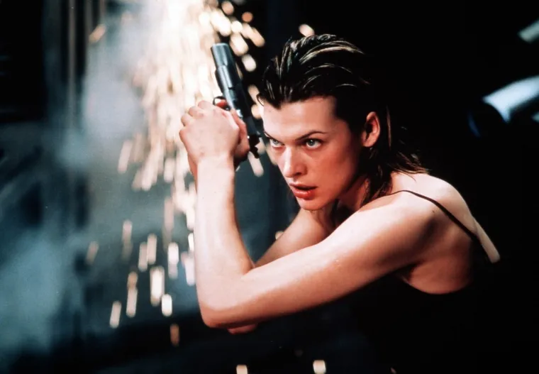 Otac joj je bio srpski liječnik, a izgledom osvojila Hollywood: Ovako se mijenjala Mila Jovovich