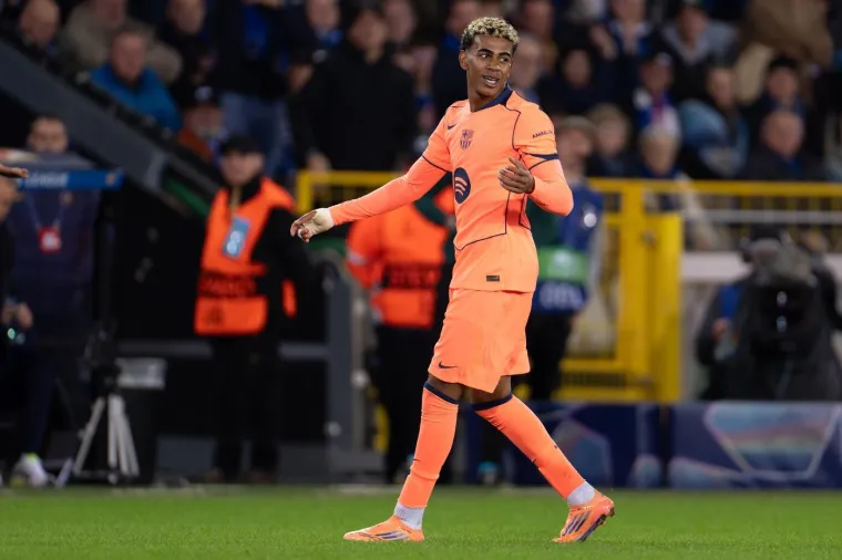 Cijeli svijet ogorčen degutantnim Yamalovim ponašanjem: 'Zašto želiš postati kao Vinícius?'