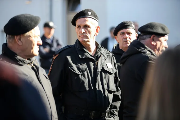 Nicolier je dobio sprovod kakav zaslužuje! Pogledajte tisuće ljudi koje su mu do&scaron;le odati počast