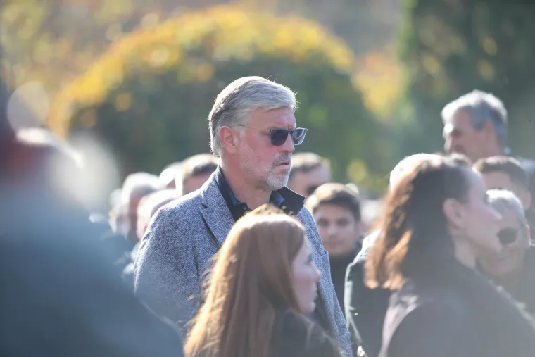 Nicolier je dobio sprovod kakav zaslužuje! Pogledajte tisuće ljudi koje su mu do&scaron;le odati počast