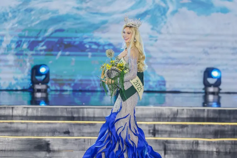 Ova ljepotica postala je nova Miss Zemlje: Visoka je 178 cm, a mreže su lude za njom