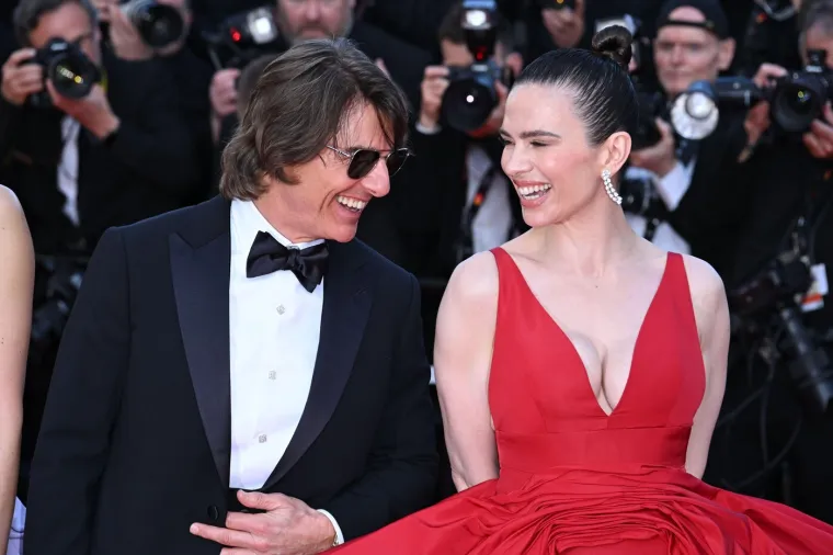 Padale su na njegov &scaron;arm, a neke je doveo do ruba: Sve žene koje su pobjegle od Toma Cruisea