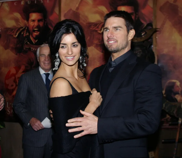 Padale su na njegov &scaron;arm, a neke je doveo do ruba: Sve žene koje su pobjegle od Toma Cruisea