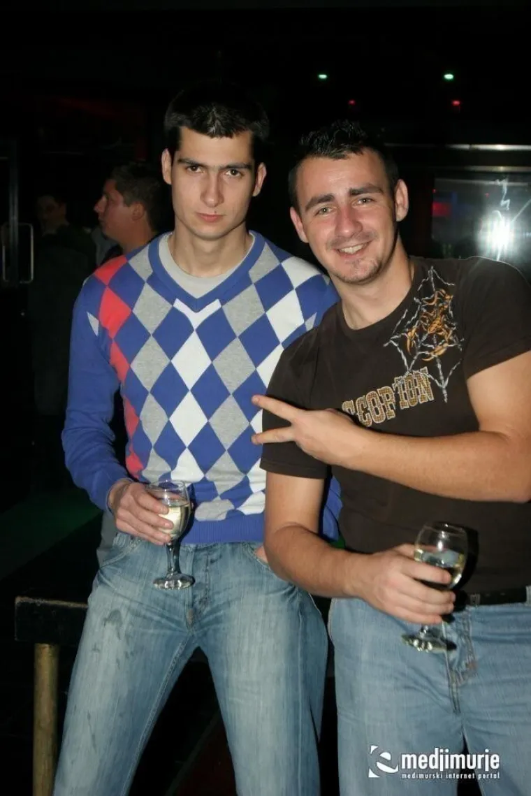 Ovako se tulumarilo 2011.: Lijepe djevojke u klubu koji je palio i žario scenom