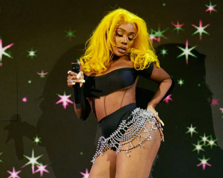 Od stidljive djevojke i mete zlostavljanja do R&amp;B ikone koja ruši rekorde