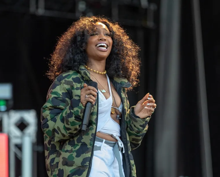 Od stidljive djevojke i mete zlostavljanja do R&amp;B ikone koja ruši rekorde