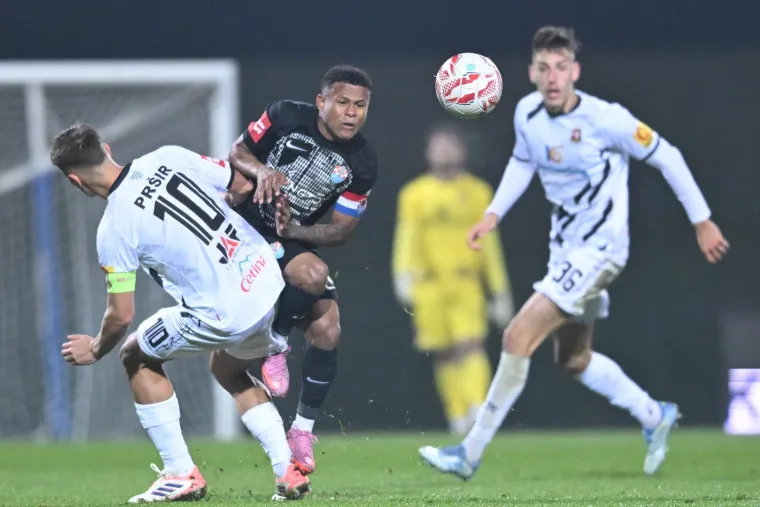 Pogledajte dres u čast gradu heroju: Vukovar predstavio novi dizajn, daleko najljep&scaron;i u HNL-u