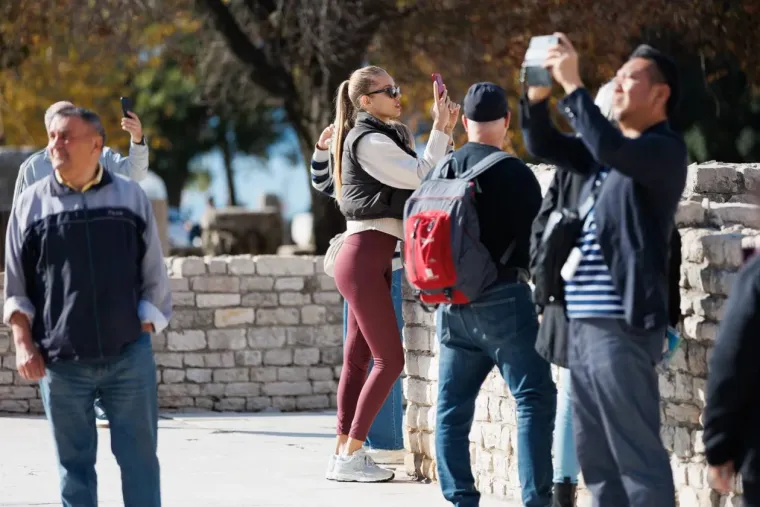 Duge noge i vitka figura: Atraktivna djevojka u Zadru parira svjetskim manekenkama