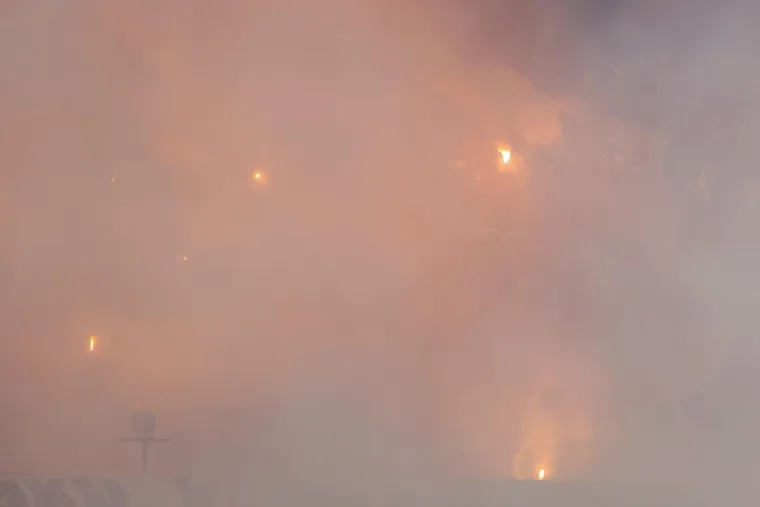 Pogledajte atmosferu 'ludog' Splita: Od ogromne bakljade i koreografije do citiranja Mato&scaron;a