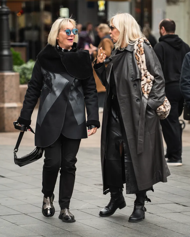 Obavijena kožom s čizmama do koljena pokorila zagrebačku &scaron;picu: Za pjevačicom su se svi okretali