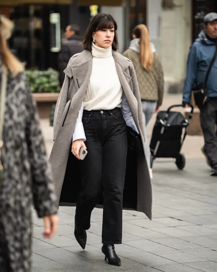 Obavijena kožom s čizmama do koljena pokorila zagrebačku &scaron;picu: Za pjevačicom su se svi okretali