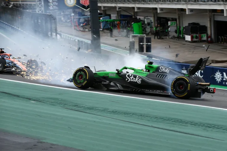 Domaći vozač doživio stravičnu nesreću: Pogledajte u kakvom je stanju ostao bolid nakon udara