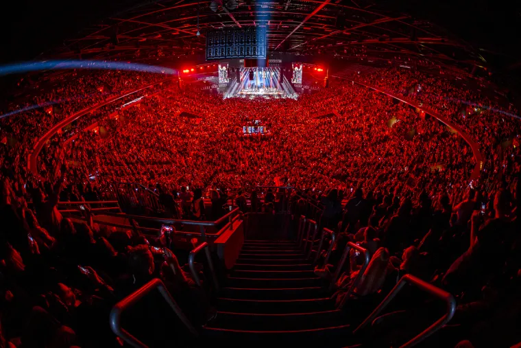 Pogledajte kako je izgledao sinoćnji spektakl u Areni: Severina nadmašila samu sebe