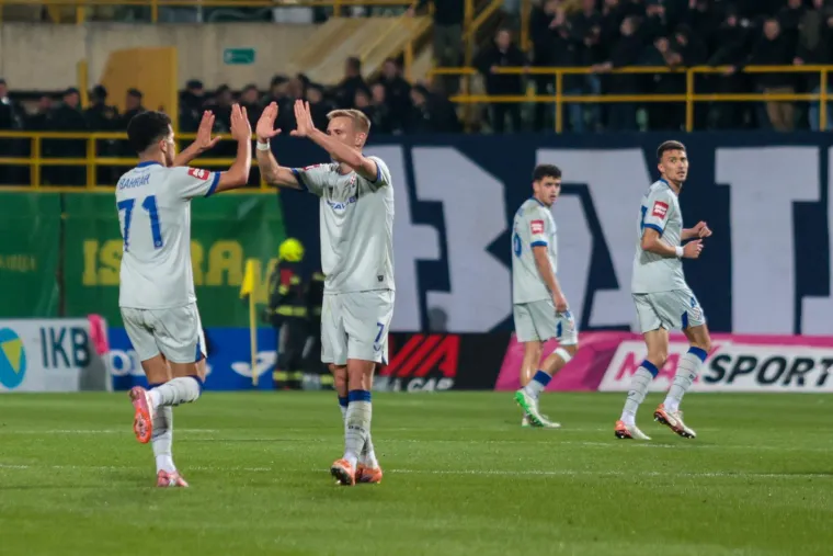 Ovo niste vidjeli na TV-u: Pogledajte &scaron;to je Boban radio u loži, viđen i poznati hrvatski trener