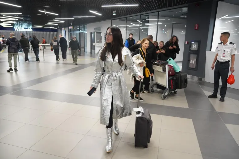 Srpske zvijezde bez trunke šminke: Ovako izgledaju kada ih paparazzi uhvate nespremne