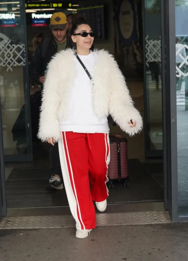 Srpske zvijezde bez trunke &scaron;minke: Ovako izgledaju kada ih paparazzi uhvate nespremne