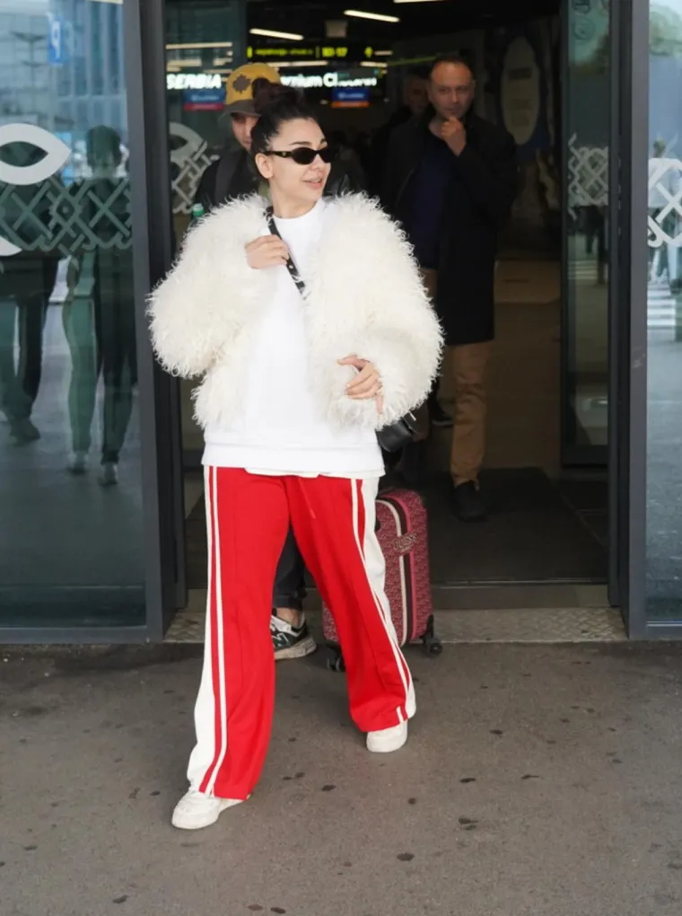 Srpske zvijezde bez trunke &scaron;minke: Ovako izgledaju kada ih paparazzi uhvate nespremne